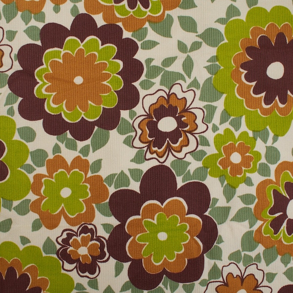 Fantastic 1970s Vintage blend Fabric, green broun flowers, Upholstery and Home Decor