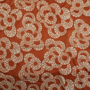 1970s Vintage dressmaking fabric, crepe synthetic brown white, textured fabric