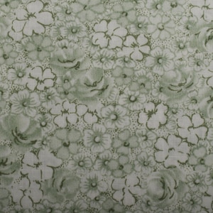 Retro Green Floral Cotton Fabric - 1970s Cottagecore Small Flower Print Material for Sewing Crafts
