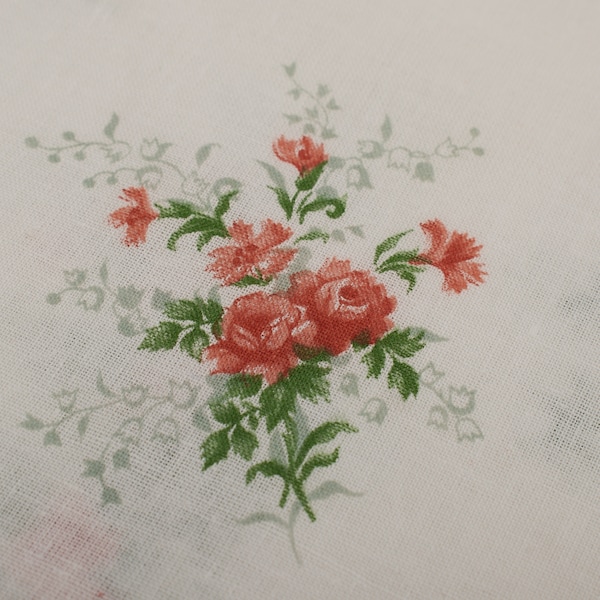 1940s Vintage french floral fabric, red bouquets white background, BTY