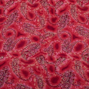 1970s Vintage viscose fabric, dressmaking, Paisley pink red, BTY