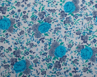 Pretty 1980s Vintage Small Print Ditsy Floral Fabric, blue gray flowers, Quilting Sewing Retro