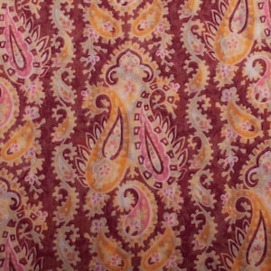 Vintage 1980s Burgundy Paisley Floral Print 100% Cotton Dressmaking Fabric