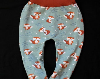 Handmade Pumphose Mitwachshose Waldtiere Reh Hase Fuchs Eichhörnchen Igel Rotkehlchen Babyhose Bio-Baumwolljersey Jungen Jungs Mädchen