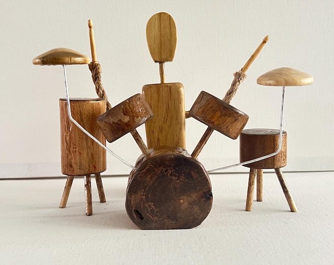 Drummer faceless Wood Figurine with drum set