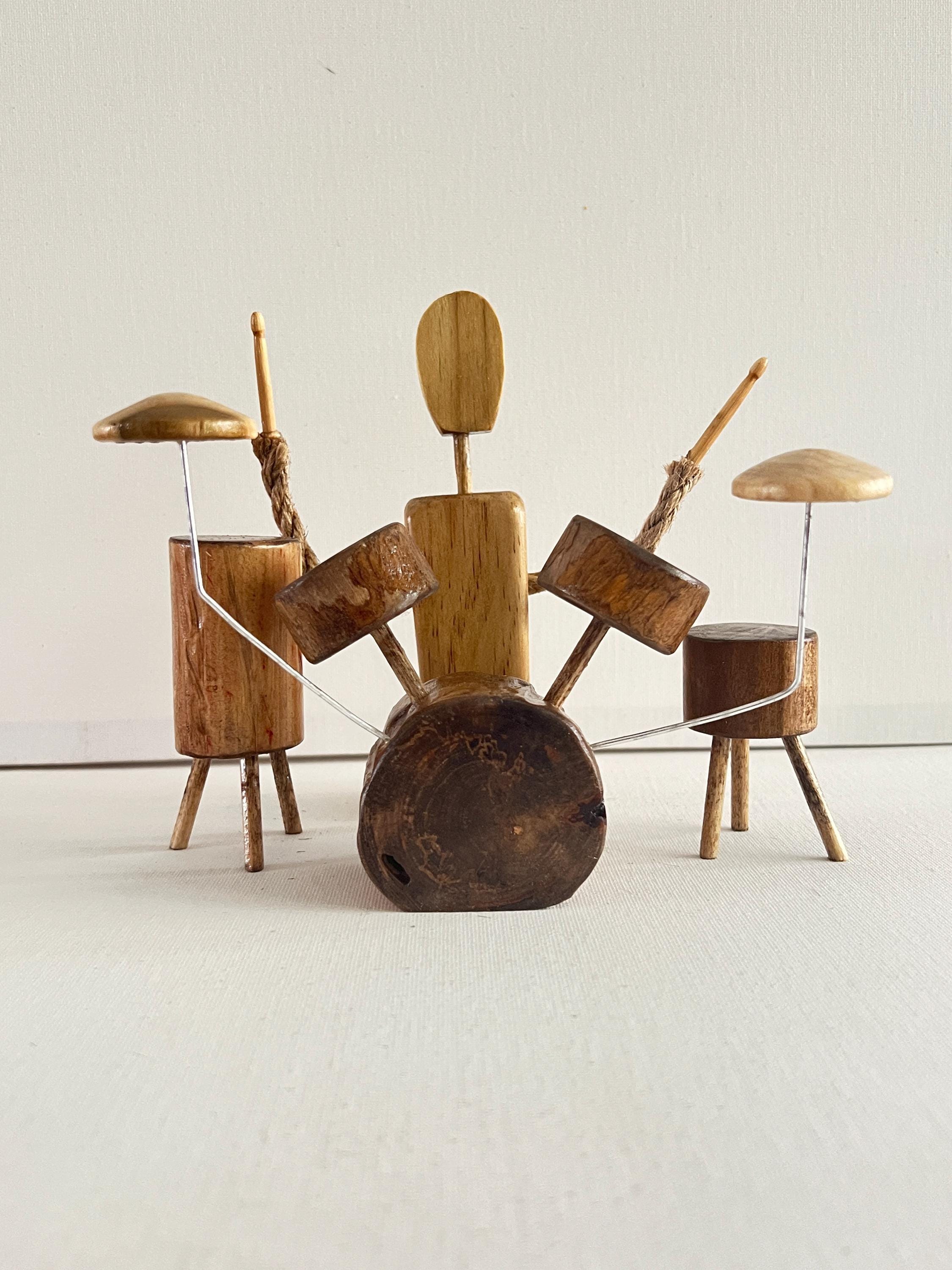 Drummer faceless Wood Figurine with drum set