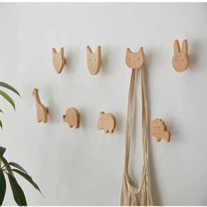 Safari Wooden Animal Wall Hook, Safari Animal Wall Hook Set,  Kid's Room Wall Hooks, African Animal, Wild Animals, Solid Wood, Nursery Decor