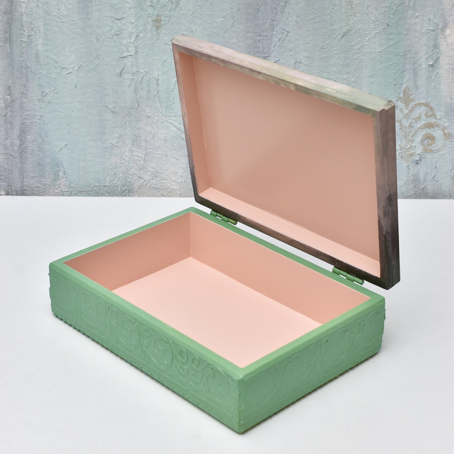 Green Victorian Style Jewelry Box, Keepsake Box With Lid, Decoupage Memory Box, Gift for Teenage