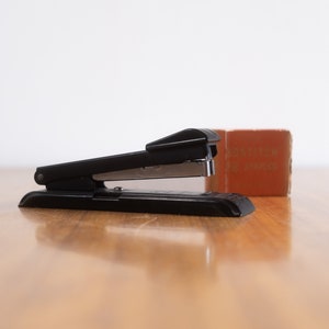 Vintage Bostitch mini stapler and B8 staples, small black stapler