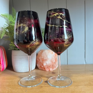 Hand Decorated Red Black and Gold Wine Glasses - Stemmed Prosecco Stemless