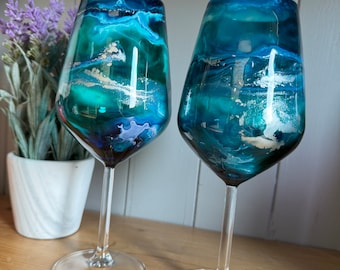 Set of 1, 2, 4 or 6 Beautiful blue turquoise and silver hand decorated stemmed stemless wine or Prosecco glasses