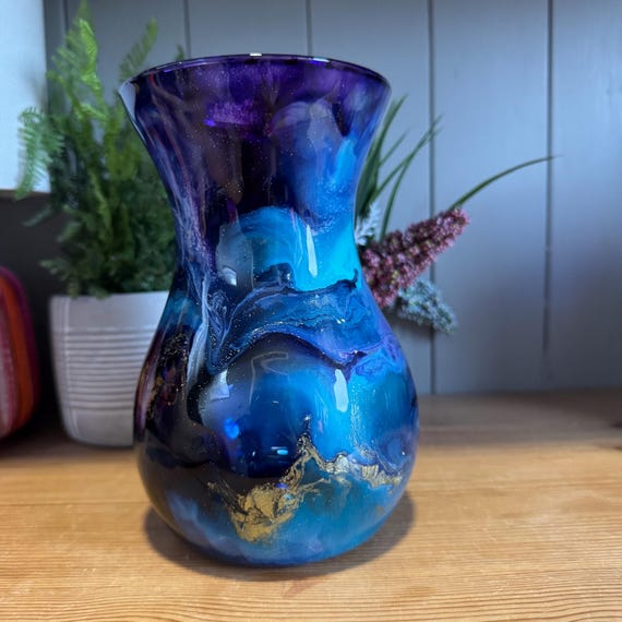 青紫色のガラス花瓶 青紫色のガラス花瓶 【公式通販】
