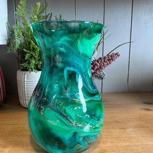 Hand decorated 18cm tall green teal turquoise and gold or silver design glass vase, ideal gift for new Home, friend, mum, wedding, thank you