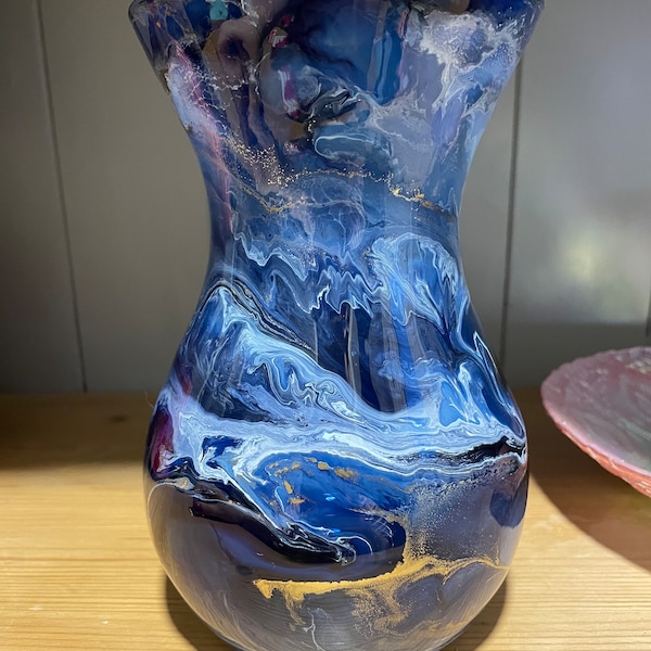 Jarrón de cristal con diseño de galaxia azul de 18 cm de altura decorado a mano, regalo ideal para un nuevo hogar, amiga, madre, boda, gracias