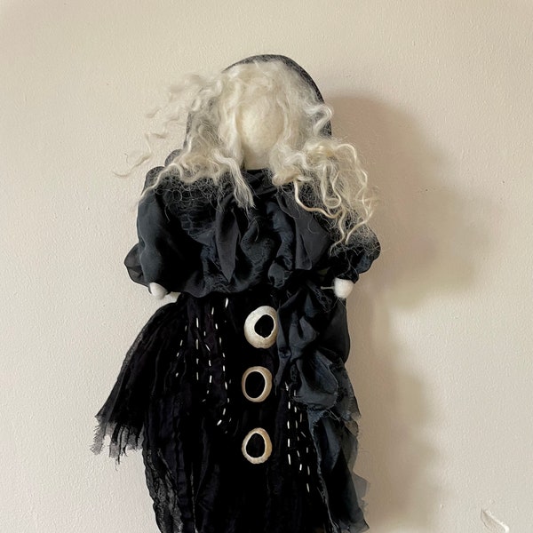 Keening Woman. Cailleach. Bean Chaointe. Needle felted Doll. Lamenting. Gaelic. Celtic.