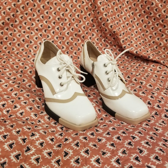 White dance shoes - image 3