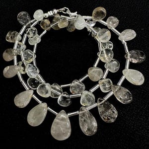 Golden Rutil Perle und Herz glatt mit Metalschloss 9 mm bis 16 mm Strang 50 cm, Gewicht 170ct