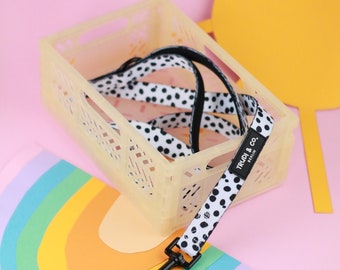 Dog leash with Dalmatian pattern