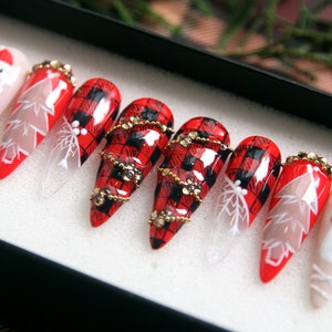 Snowman Christmas Press On Nails: Purple Ombre Stiletto Nail Set