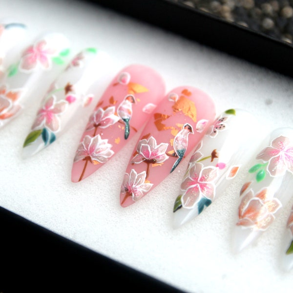 Secret Garden Drücken Sie auf die Nägel | Handbemalte Stiletto Nägel | Kawaii japanische 3D Nägel V134