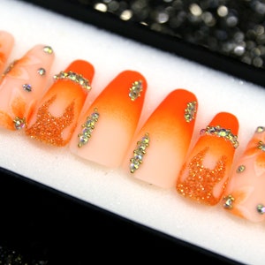 Tangerine Press On Nails | 3D Orange Glitter Short Nails | Minimal Glue On Nails | Gel X Fake Nails | Abstract False Nails V100