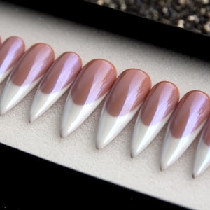 Chrome French Tip Press On Nails | Hailey Bieber Inspired | Glazed Donut Look V144