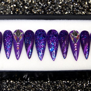 Stelle sotto l'oceano stampa sulle unghie / unghie lunghe finte viola Ombre / set di unghie 3D a spillo di lusso / regalo elegante unghie finte corte V78