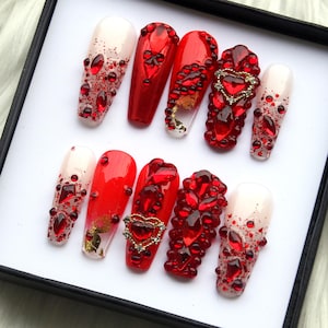 Sparking Red Press On Nails | Unhas postiças longas tipo caixão para o Dia dos Namorados | Unhas postiças vermelhas brilhantes e modernas | Unhas reutilizáveis V228