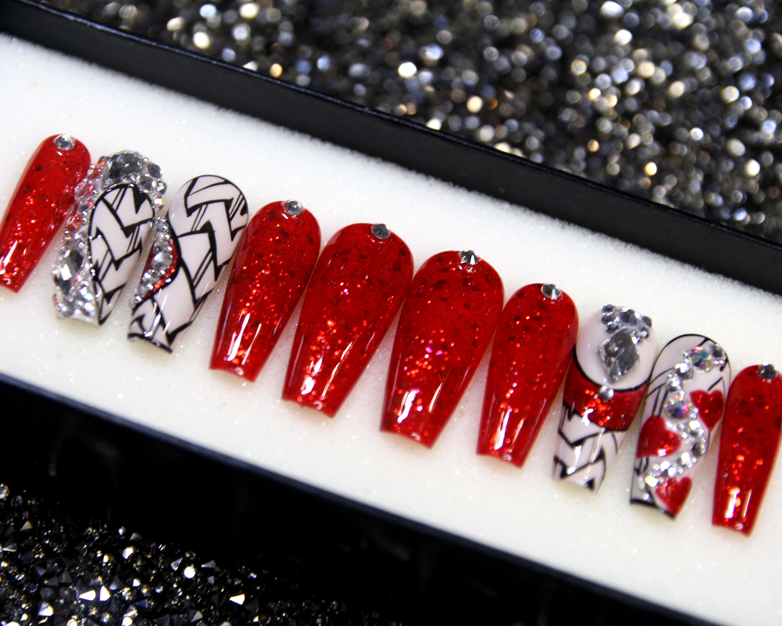 Cruella's Red Press on Nails Fake Nails Glitter - Etsy