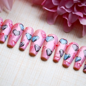 Uñas postizas Dreamy Heart: Uñas de ataúd para San Valentín