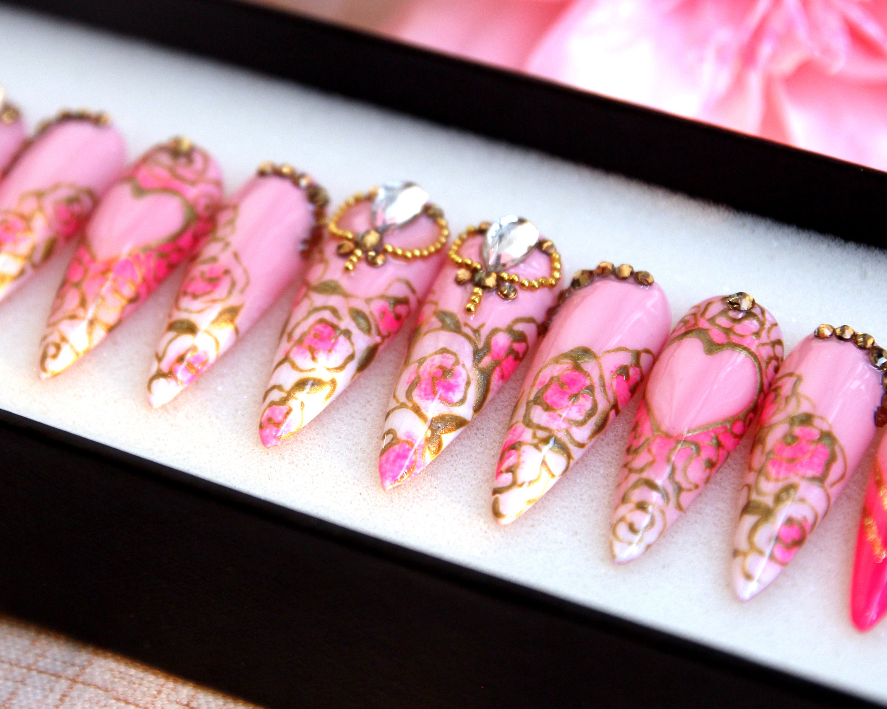 200PCS Pink Resin Nail Charms Multi-Shapes 3D Bowknots Kawaii