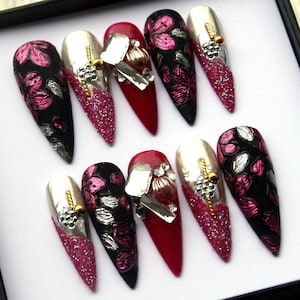 Festive 3D Berry Press On Nails: Mirror Coated Stiletto False Nails