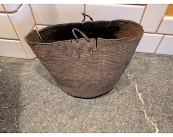 Very Early Native American Rustic Woven Burden Basket