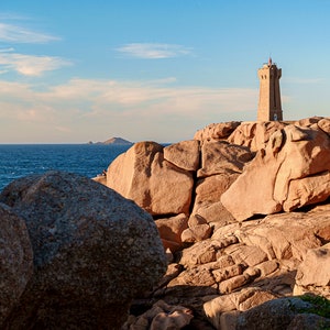 Fotografía del faro Men Ruz en Ploumanach