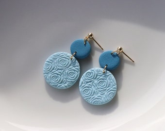 Blau-hellblau, Handgemachte Polymer Clay Ohrringe, Geschenke für Sie.