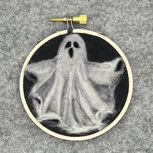 Scary ghost felt ornament made of wool.  Adorable ghost ornament, Halloween ghost decoration, Felted ghost painting, Halloween tree decor