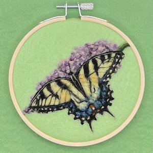 Butterfly and flower needle felted portrait. Unique butterfly felted hoop art. Perfect gift for butterfly and nature lover. Free shipping
