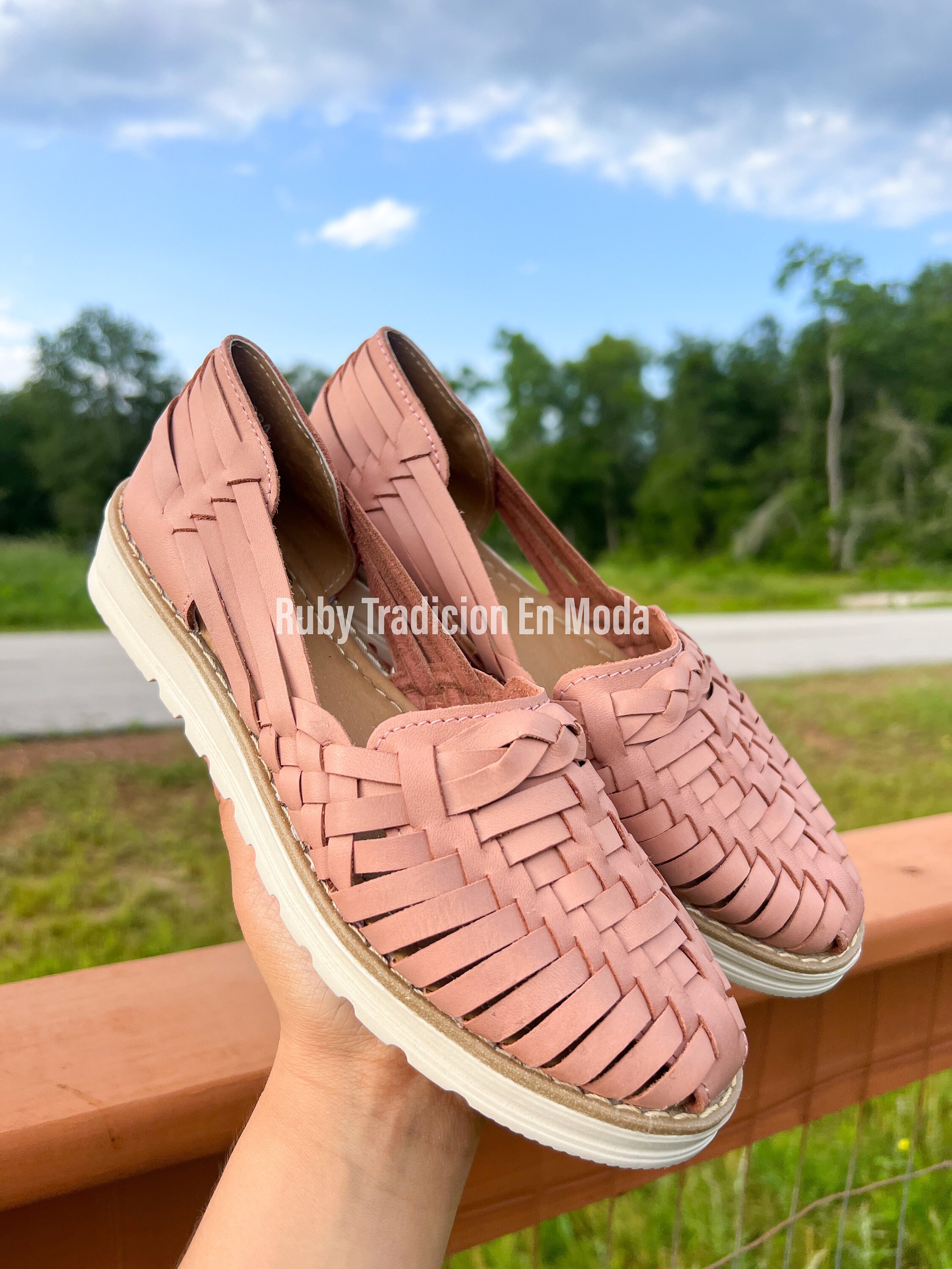 Alondra Huaraches Hand-tooled Slip Ons| Comfy Huaraches