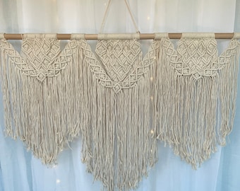 Wall Hanging Tapestry Hand Woven Macramé Large Boho Chic Home Décor