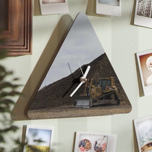 Caterpillar D-7 Wall Clock