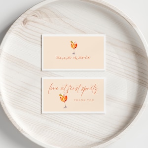 Etiquetas y etiquetas con nombre para obsequios de despedida de soltera Love At First Spritz, tarjetas con nombre para despedida de soltera con cítricos, etiquetas con nombre para obsequios de despedida de soltera con naranjas
