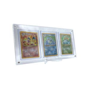 Acrylic case suitable for 3-bay toploader frames, magnetic, including acrylic stand