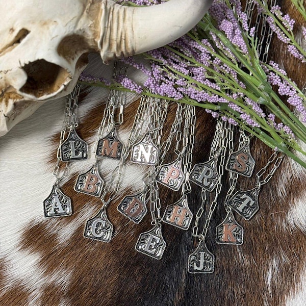 WESTERN INITIAL NECKLACE / Western Cattle Tag Initial Necklace / Western Etched Cattle Tag Initial Necklace / Monogram Necklace