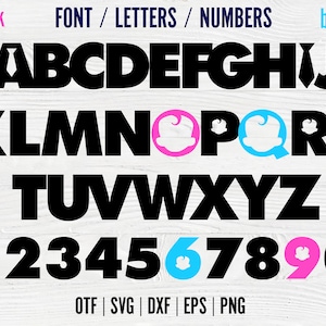 Pode incluir: Fonte preta com acentos rosa e azul. As letras A a Z e os n&uacute;meros de 1 a 0 s&atilde;o exibidos em uma fonte em negrito e em bloco. As letras O e Q t&ecirc;m uma silhueta de beb&ecirc; rosa e azul dentro delas, respectivamente. A letra I tem uma gravata azul dentro dela. O n&uacute;mero 0 tem uma silhueta de beb&ecirc; rosa dentro dele. O texto "FONT/LETTERS/NUMBERS" &eacute; exibido acima das letras e n&uacute;meros. O texto "pink" &eacute; exibido &agrave; esquerda das letras e n&uacute;meros. O texto "blue" &eacute; exibido &agrave; direita das letras e n&uacute;meros. O texto "OTF | SVG | DXF | EPS | PNG" &eacute; exibido abaixo das letras e n&uacute;meros.