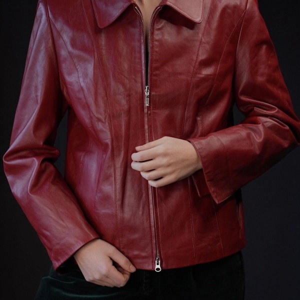 Veste en cuir vintage rouge cerise avec fermeture éclair des années 90