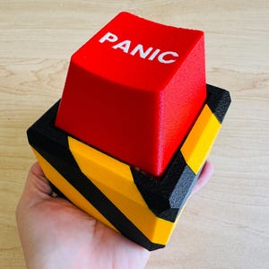 Emergency 1% : a custom programmable mechanical keyboard/macropad for NovelKeys x Kailh BIG SWITCH