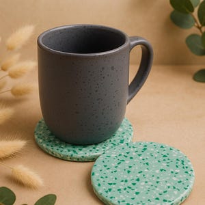 Ronde onderzetters in terrazzo