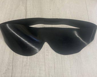RUBBER BLINDFOLD