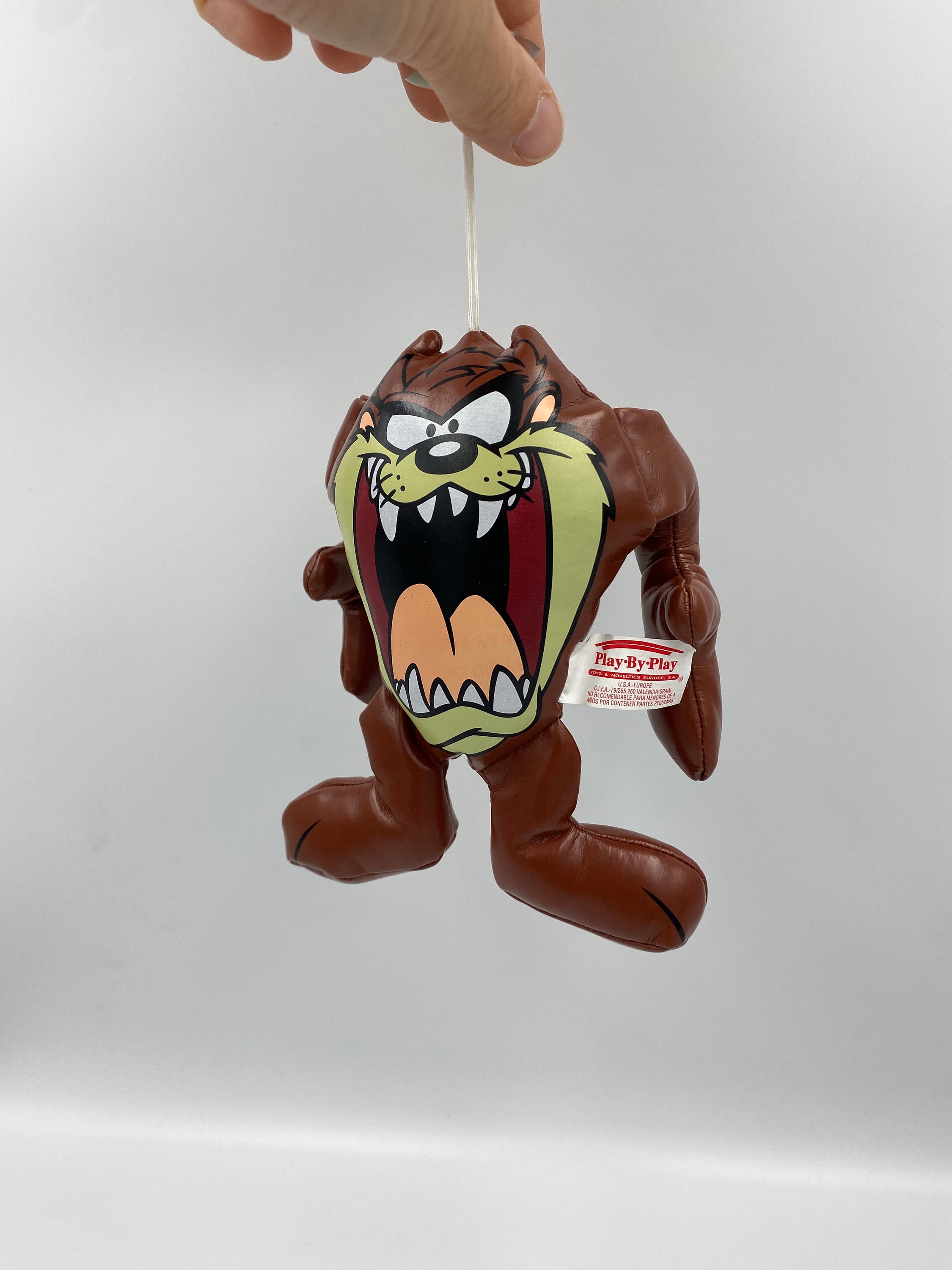 1996 Tazmanian Devil Suction Window Hanger, Looney Tunes Retro Taz