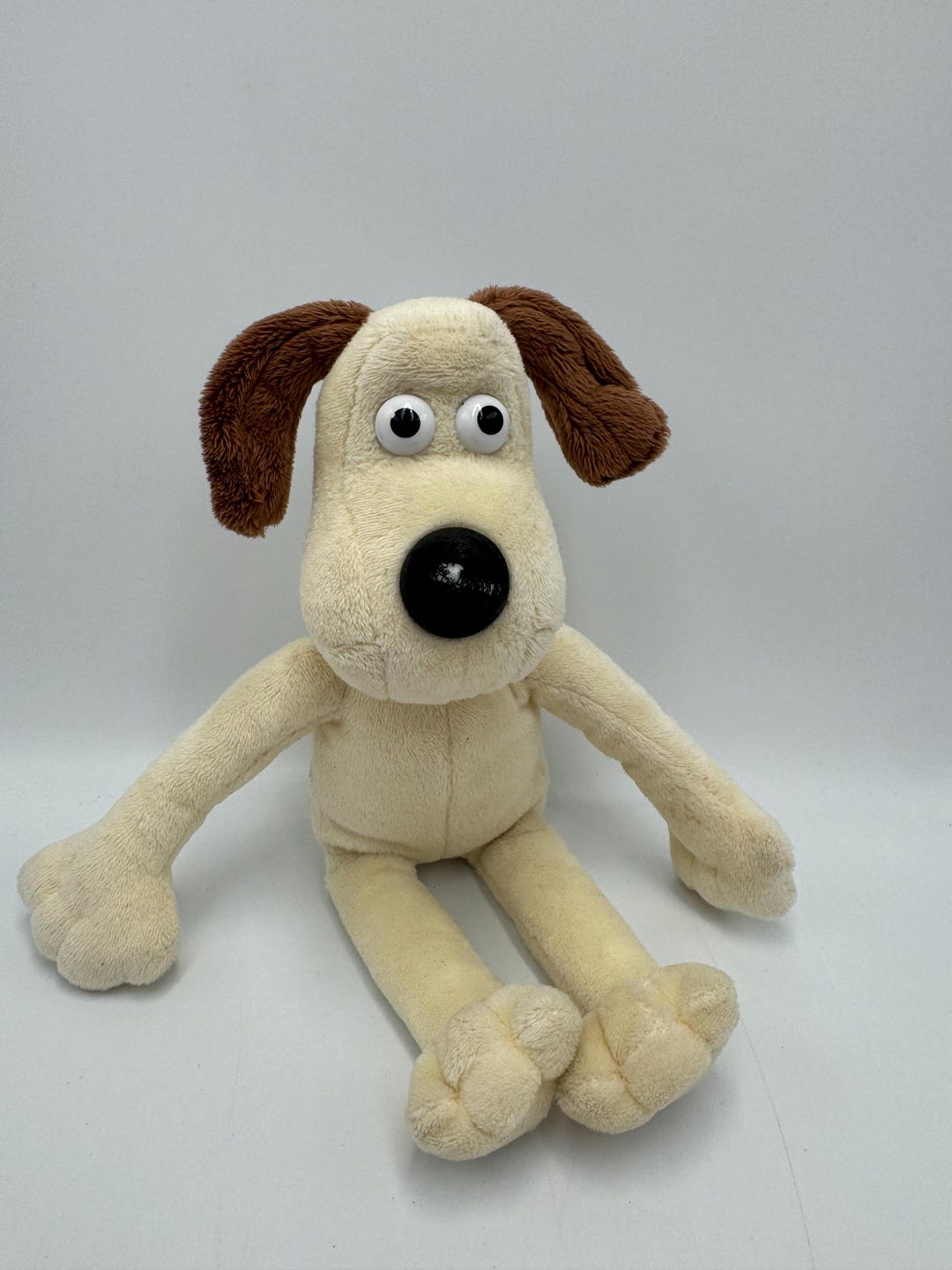 入手困難な「ウォレスとグルミット」ビーニー型ソフトトイ（犬）、1989